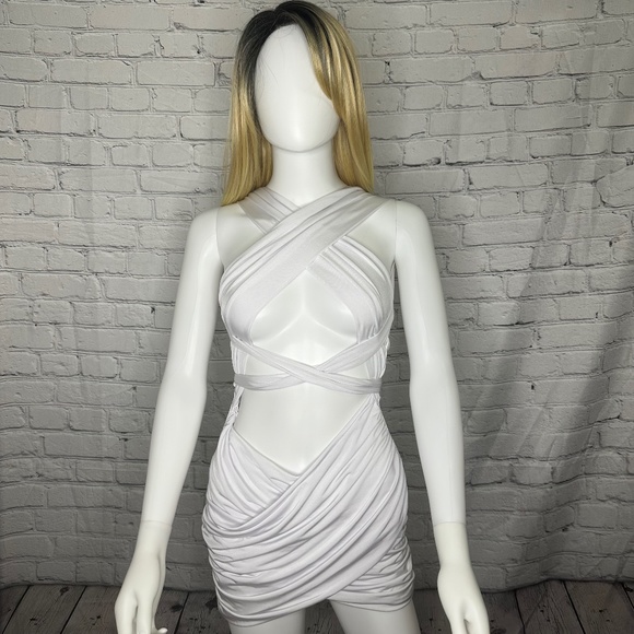Diva Moda Fashion Couture Dresses Diva Moda White Criss Cross Strap Mini Dress Poshmark